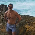 DAVID GANDY navhrol kolekciu plaviek