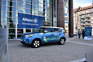 0000457055 elektromobil