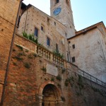 08.Urbino – z Urbina vyrastaju desiatky vezi