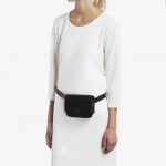 SS16-block-aki-black-2-500×549