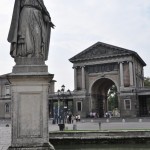 02.Padova – namestie je plne soch