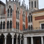 10.Padova – namestie Piazza Garibaldi je plne nadhernych    stavieb