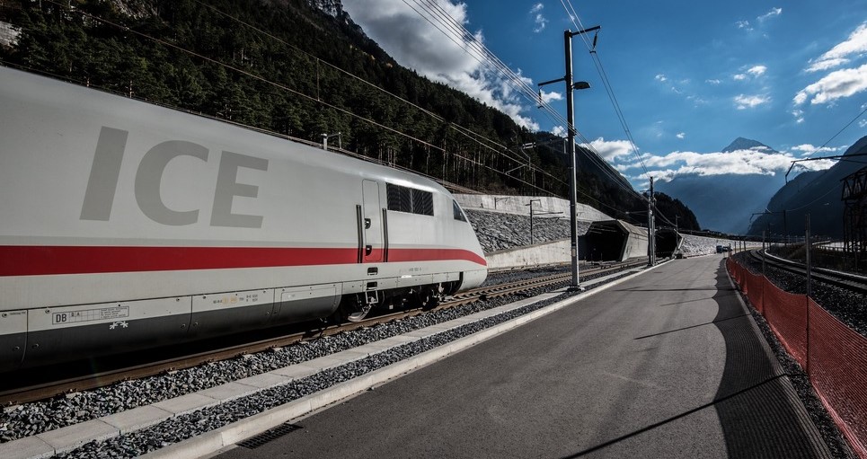 Gotthardský tunel_1