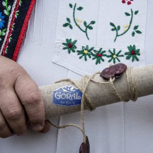 „Goral na gory!“,