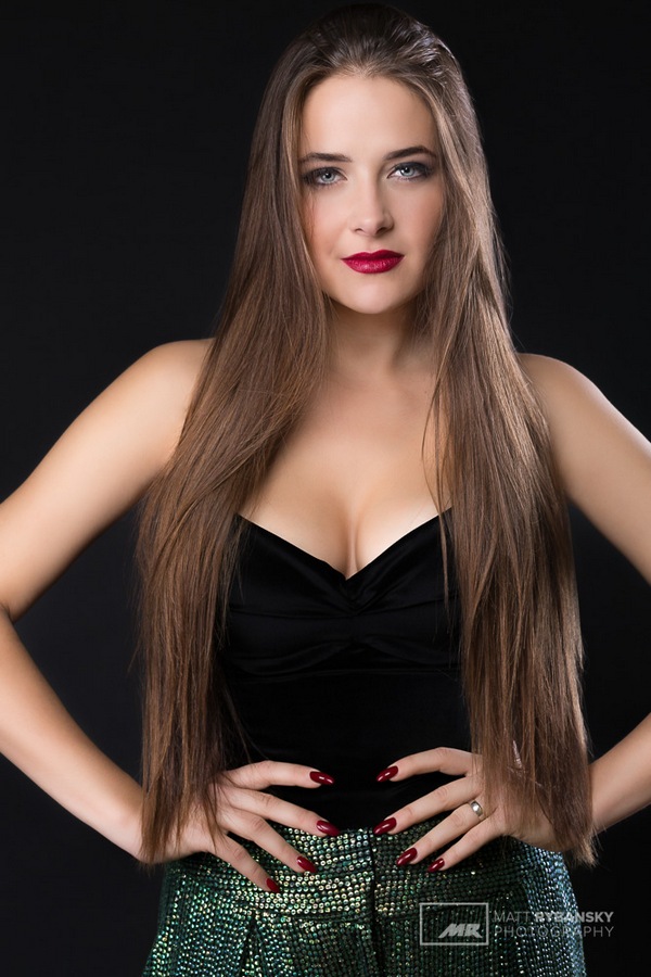 Natália Hatalová bude online v piatok 11.11.2016 o 10.00 hodine