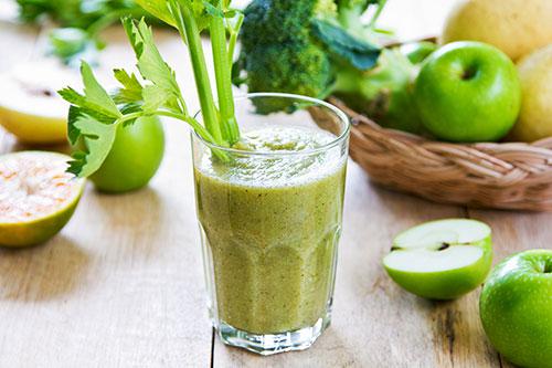 14207384952 Zelené smoothie