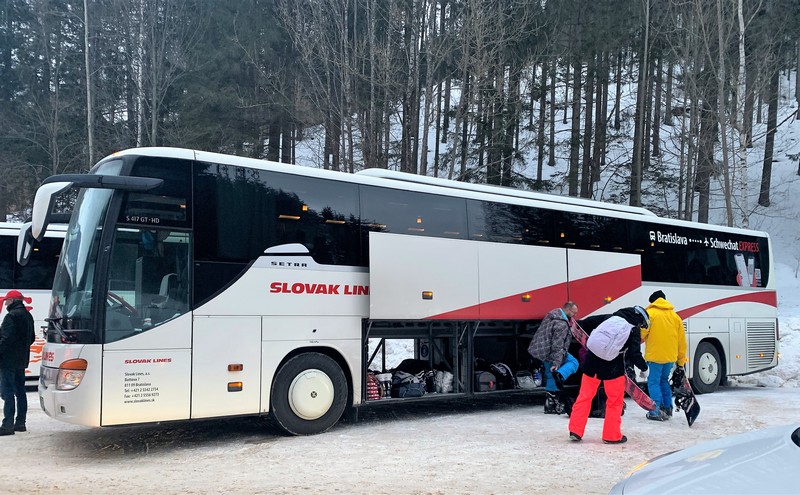 Lyžovačka v Rakúsku autobusom: Obľúbený výlet na jeden deň