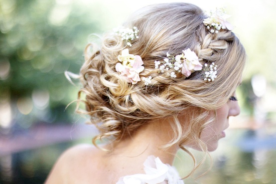 Dutch-Flower-Braid-for-Wedding čelenky