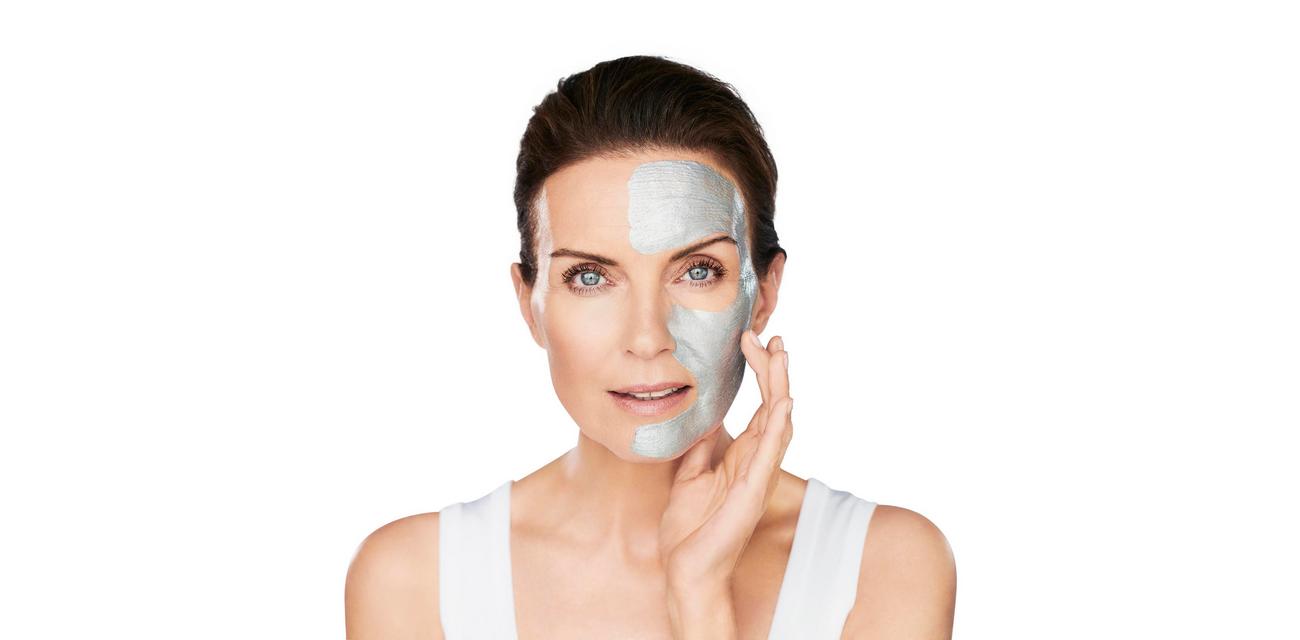 Anew pletova maska s platinou Platinum