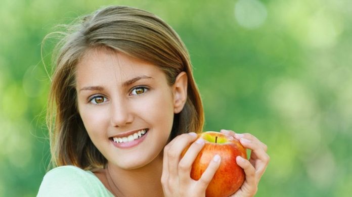 jablko-vyziva-vitaminy-clanokW