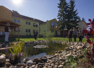 Slováci predmývaním riadu ročne vyplytvajú Štrbské pleso