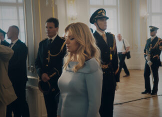 PREZIDENTKA MIERI DO KÍN A ODHAĽUJE TRAILER