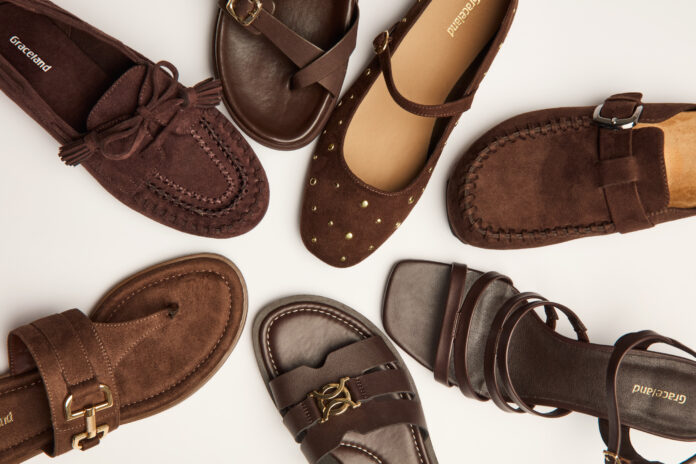deichmann_1_260_5032_349_kc_14_99_eur__1_144_5260_599_kc_24_99_eur__1_105_5360_449_kc_24_99_eur
