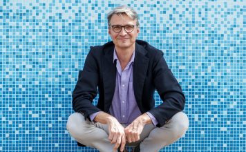 JAN SVĚRÁK „Sloboda má svoju cenu – je to neistota.” Rozhovor s režisérom filmu Pět švestek