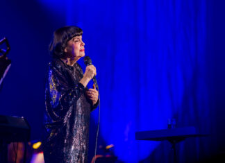 Legendárna Mireille Mathieu sa vracia do Bratislavy. Francúzska ikona oslávi svoje jubileum jediným koncertom na Slovensku!